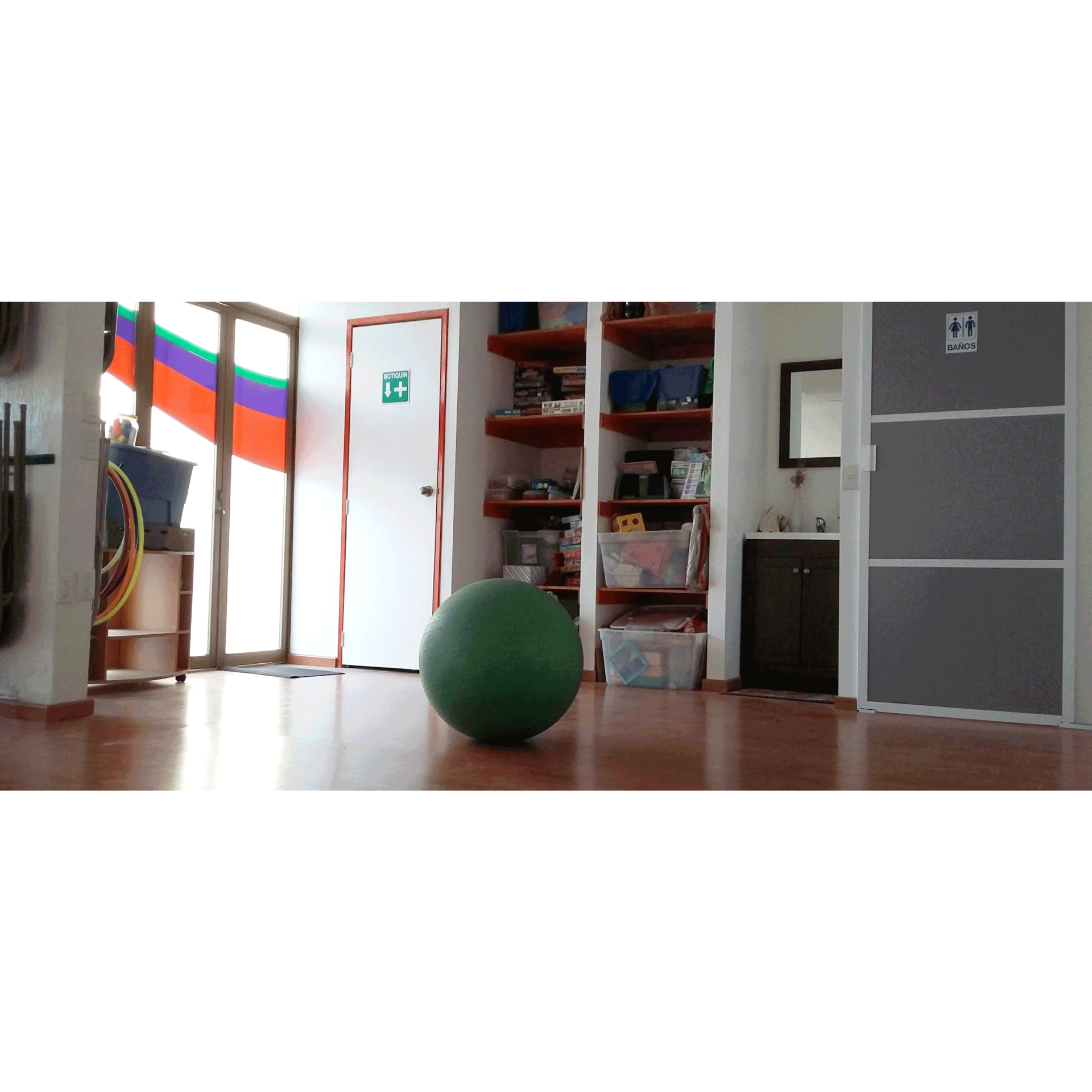 Estudio de yoga terapuetico y de rehabilitorio..